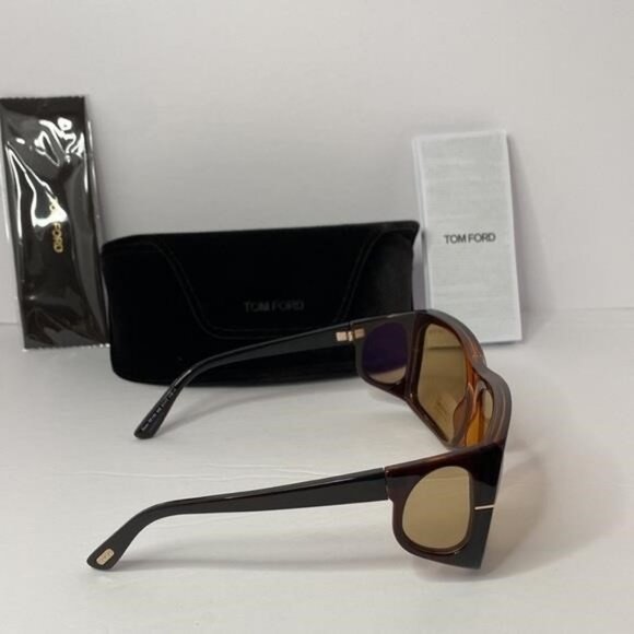 Authentic- New Tom Ford TF733 Brown Gino Sunglasses - Picture 12 of 14